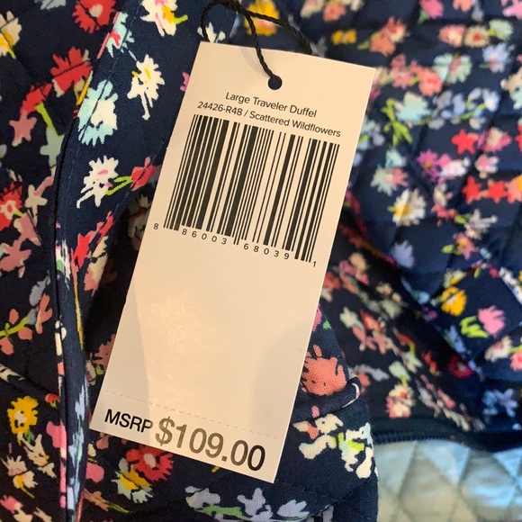 NWT vera bradley large duffel scattered wildflower - Picture 5 of 6